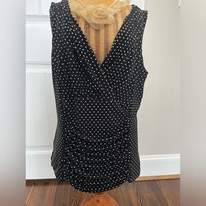 WHBM sleeveless top GUC
